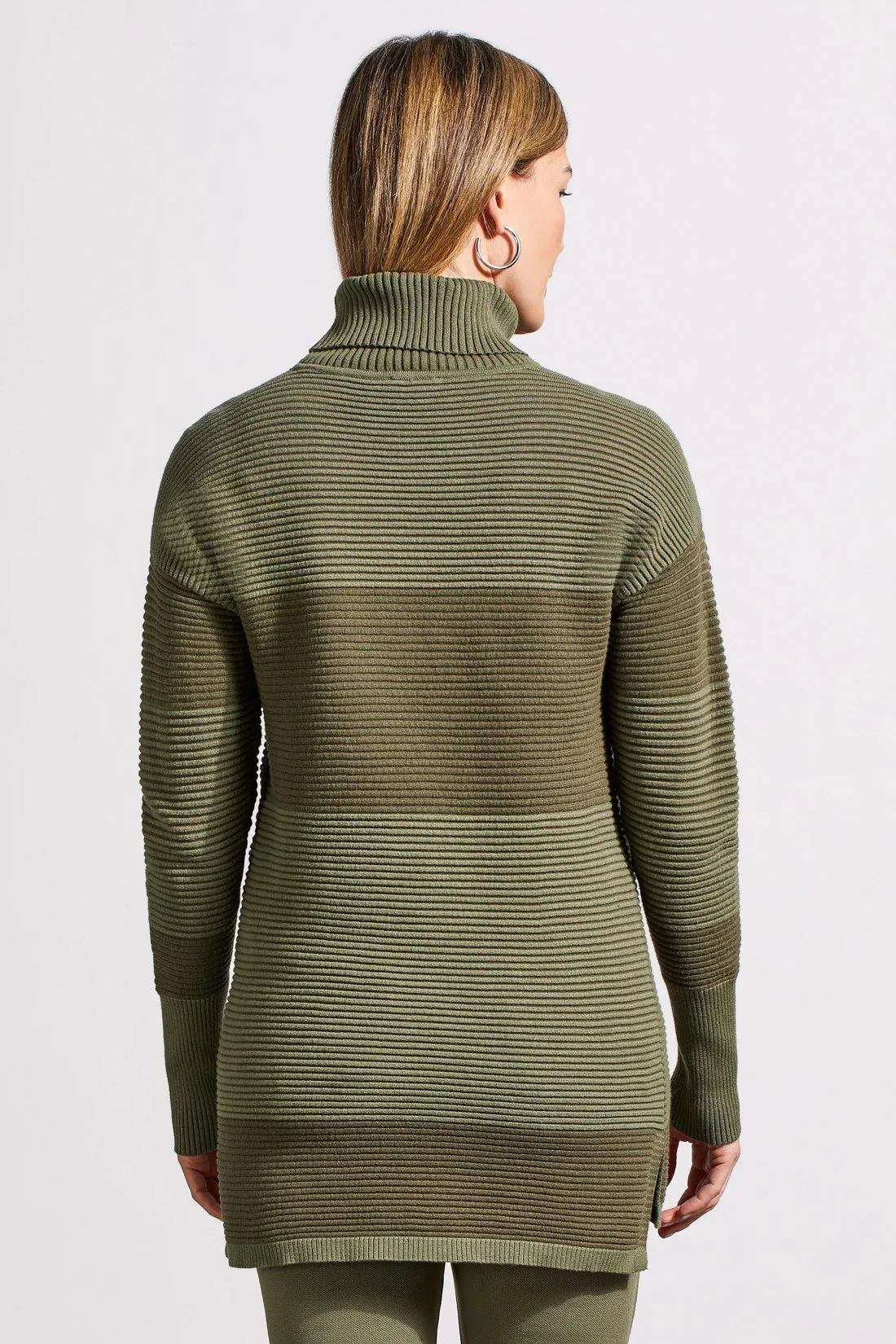 TWO TONED OTTOMAN TURTLENECK SWEATER IN CLOVER LEAF